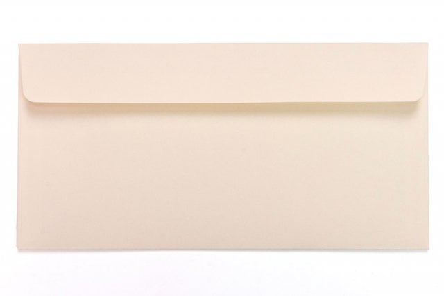 Envelopes DIN adesivos longos, creme