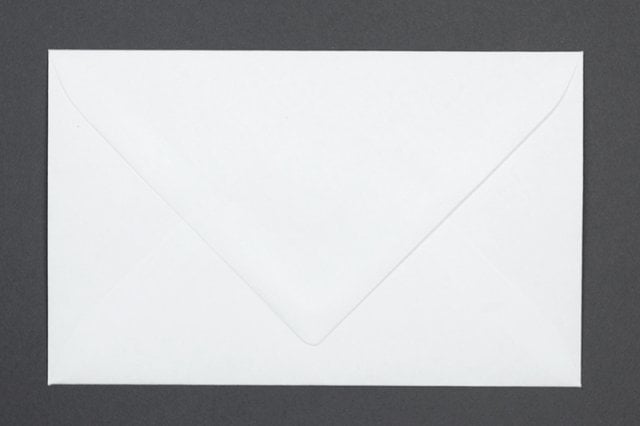 Envelopes de formato especial, brancos