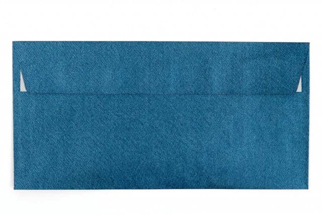 Envelopes DIN adesivos longos, estrutura metálica azul