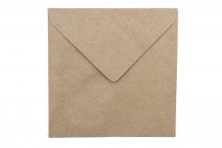 Envelopes quadrados 155x155 mm, papel kraft Natron com nervuras