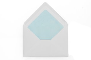 Envelopes DIN C6, brancos com forro em azul claro