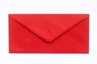 Envelopes DIN longos, vermelhos
